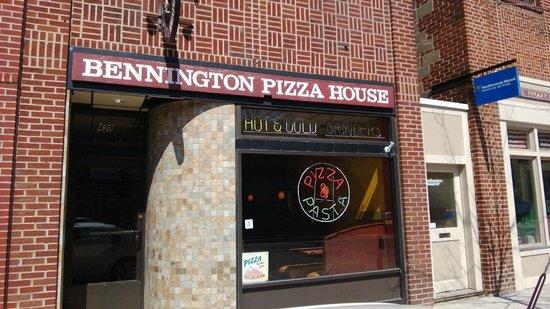 Bennington Pizza House